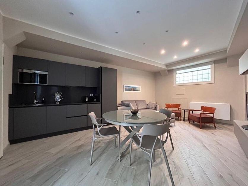 Homeby, Modern Loft Пиза Екстериор снимка